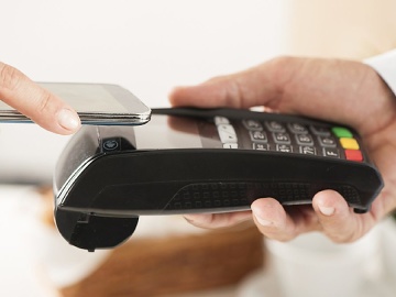 Надёжны ли бесконтактные платежи с помощью телефона?